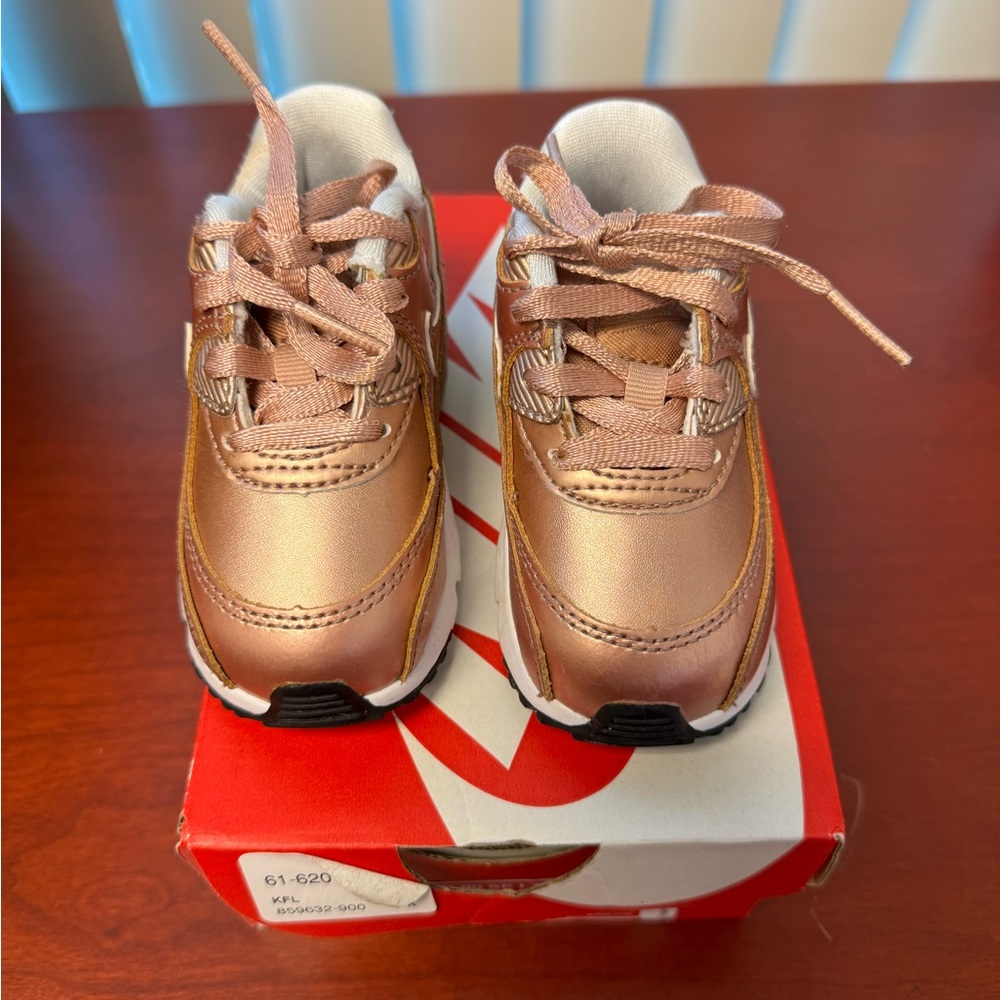 Baby Nike Rose Gold Air Max 90 SE LTR size 5C